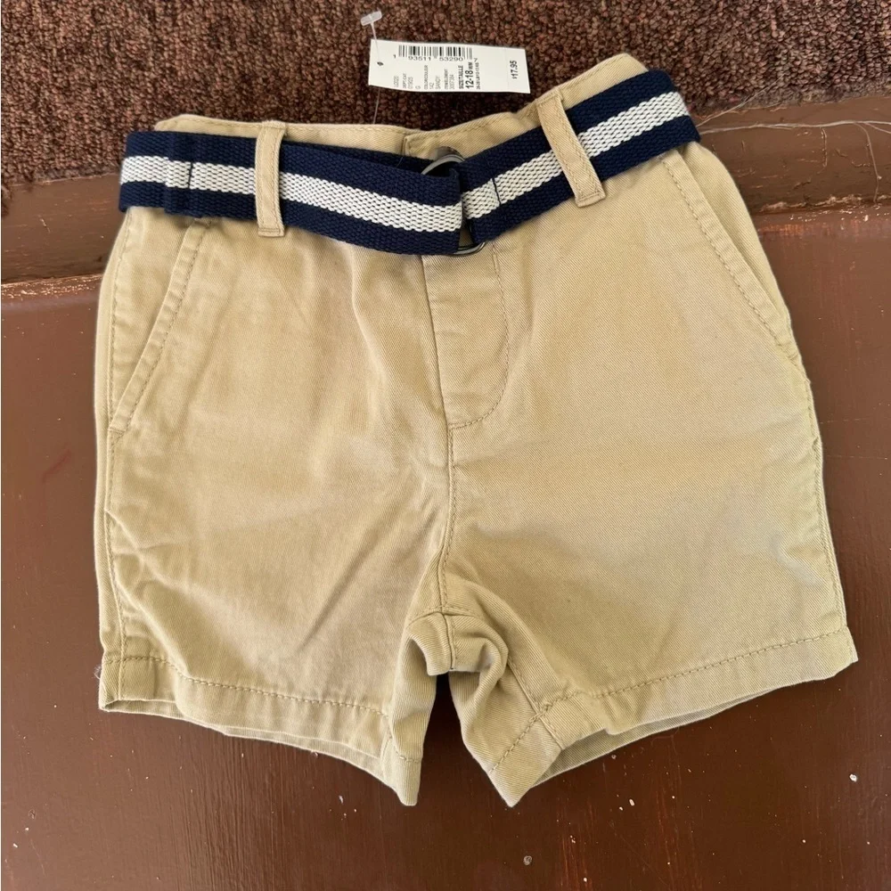 The Children’s Place khaki shorts. Boys 12-18 months. NWT
